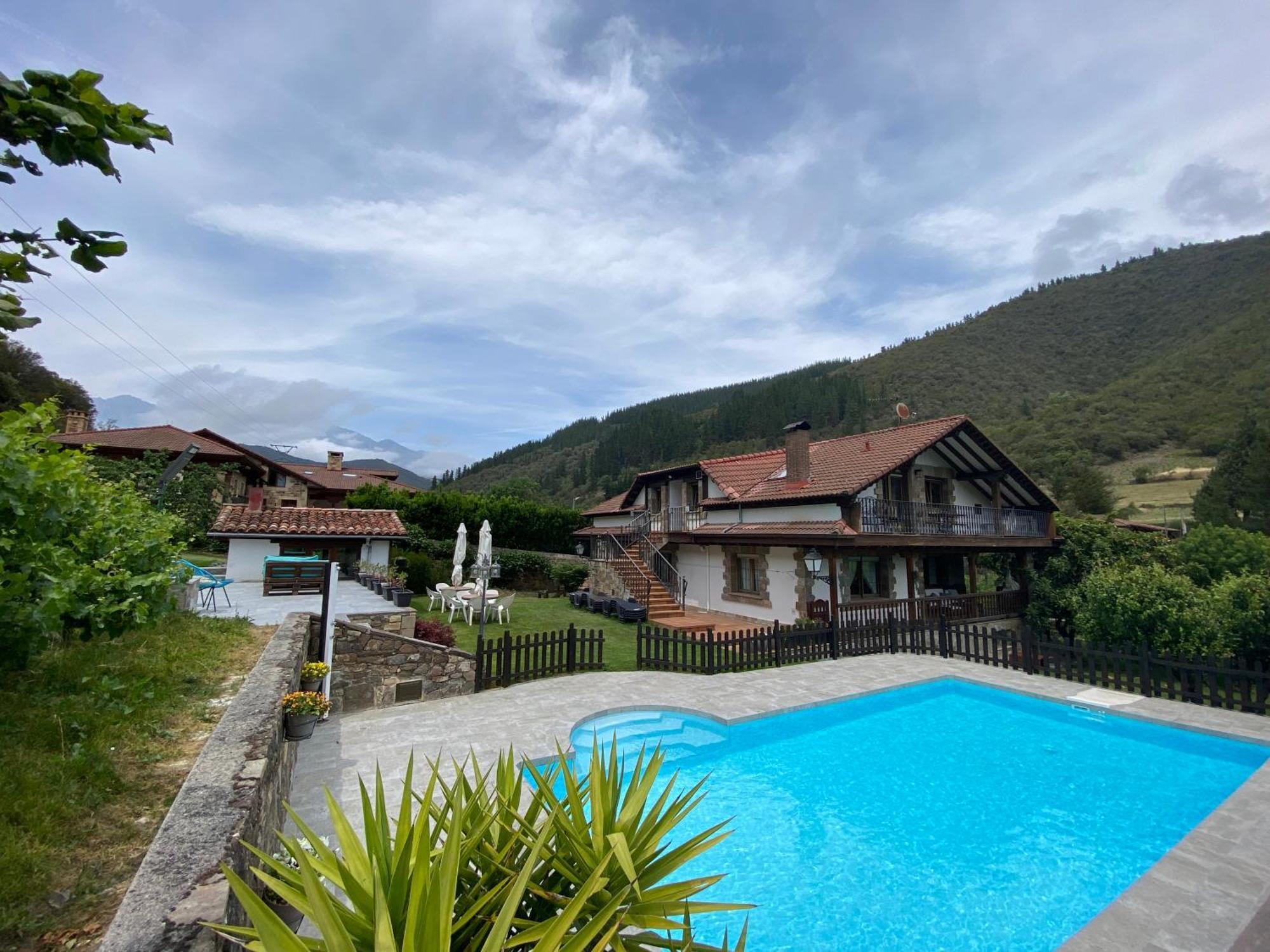 Apartamentos Rurales Valverde Potes Exterior foto
